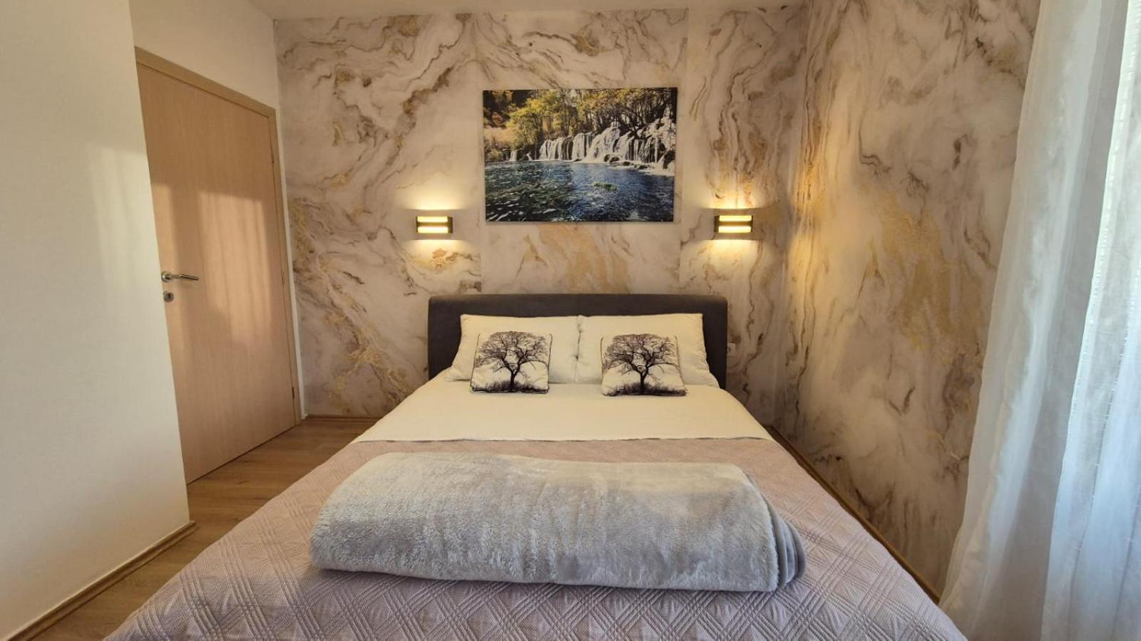 Apartments Adriana Біліце Екстер'єр фото