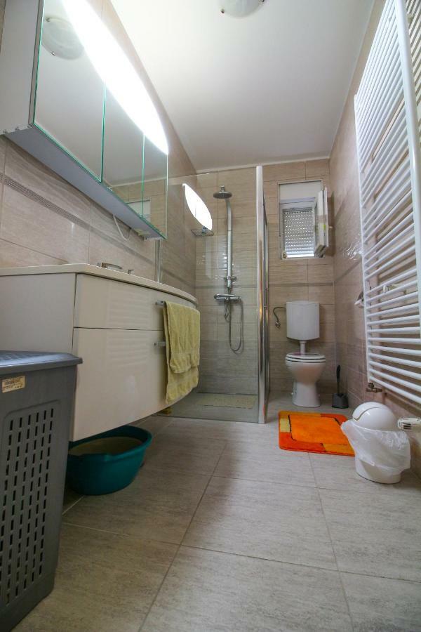 Apartments Adriana Біліце Екстер'єр фото